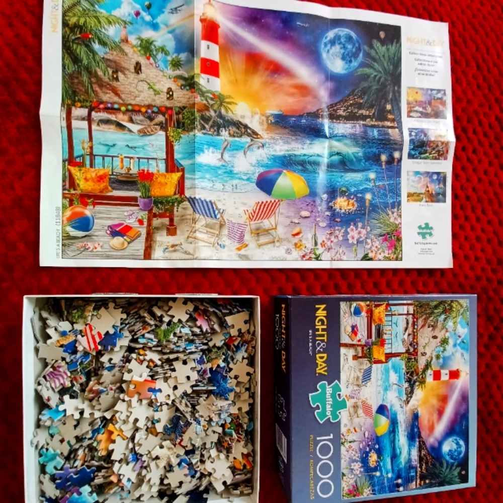 Night & Day Life's A Beach 1000 Piece Jig-saw puzzle (Ages 10+)